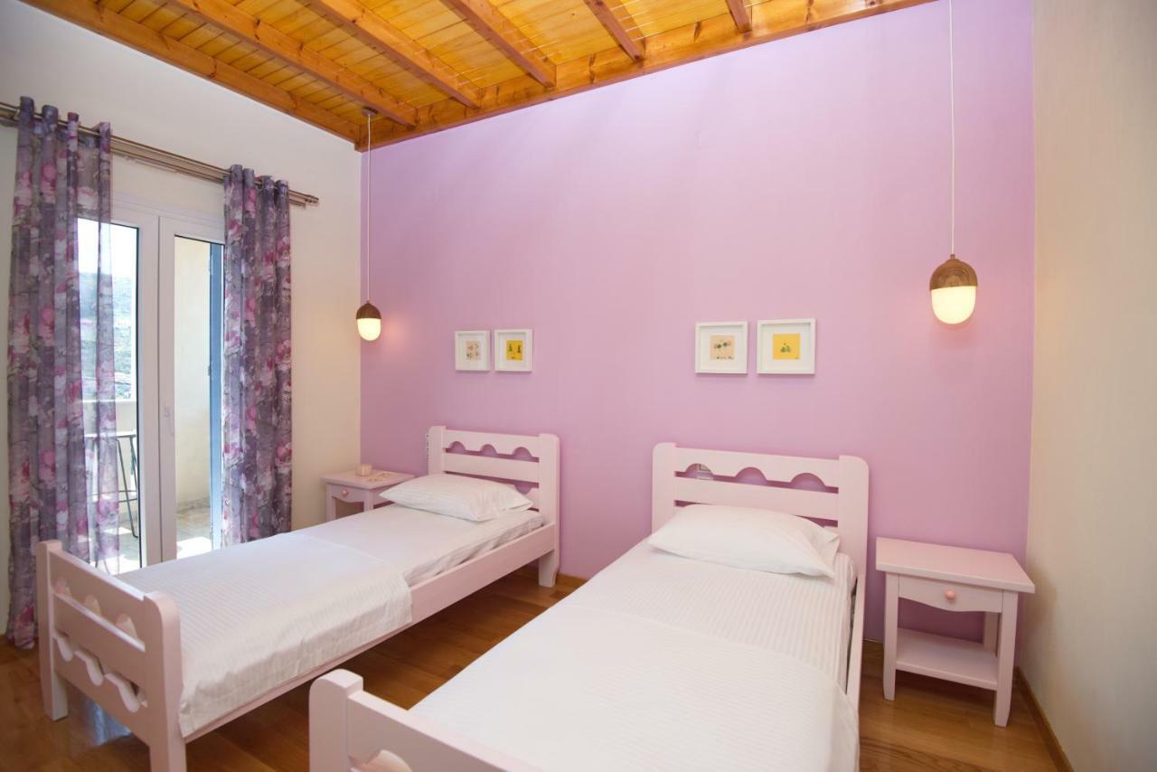 Lidromi Home  Patitírion Exteriér fotografie