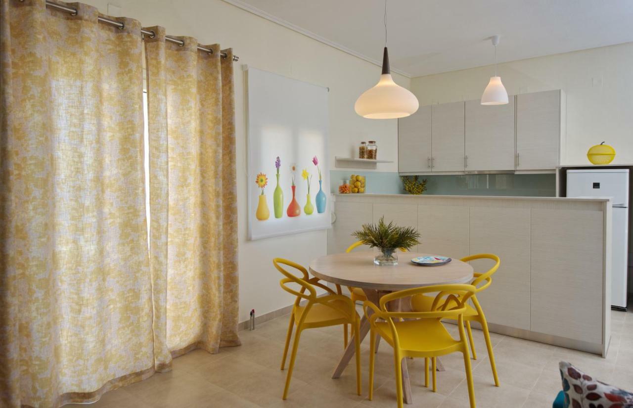 Lidromi Home  Patitírion Exteriér fotografie