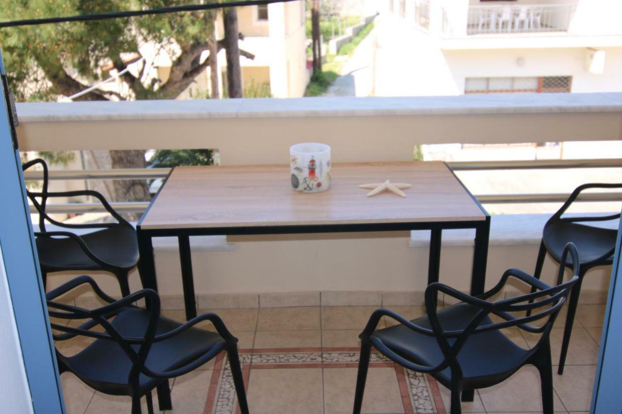 Lidromi Home  Patitírion Exteriér fotografie